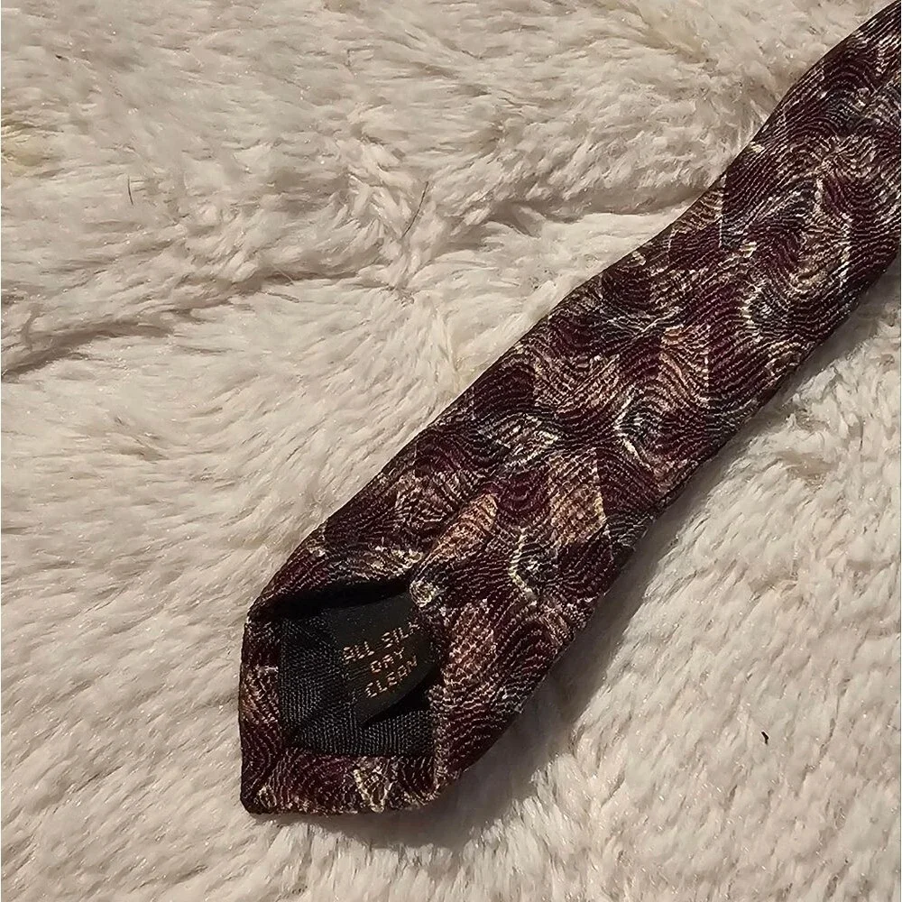 Mens Necktie 100% Silk, Hand Made